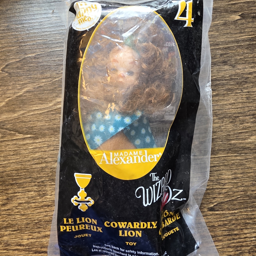 Madame Alexander Cowardly Lion Doll with Blue Outfit